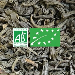 Image d'un beau thé vert en vrac. Logo AB