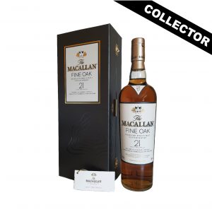 Issu d'un assemblage complexe de fûts cela confère à ce whisky une palette aromatique intense et riche aux notes de vanille, de saveurs tropicales compensées par des notes d'épices et de fumée de bois.