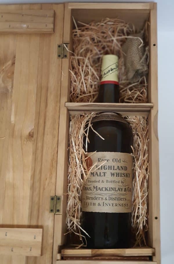 Coffret bois avec bouteille MACKINLAY'S, SHACKELTON Discovery "Blended" Edition Limited N°1