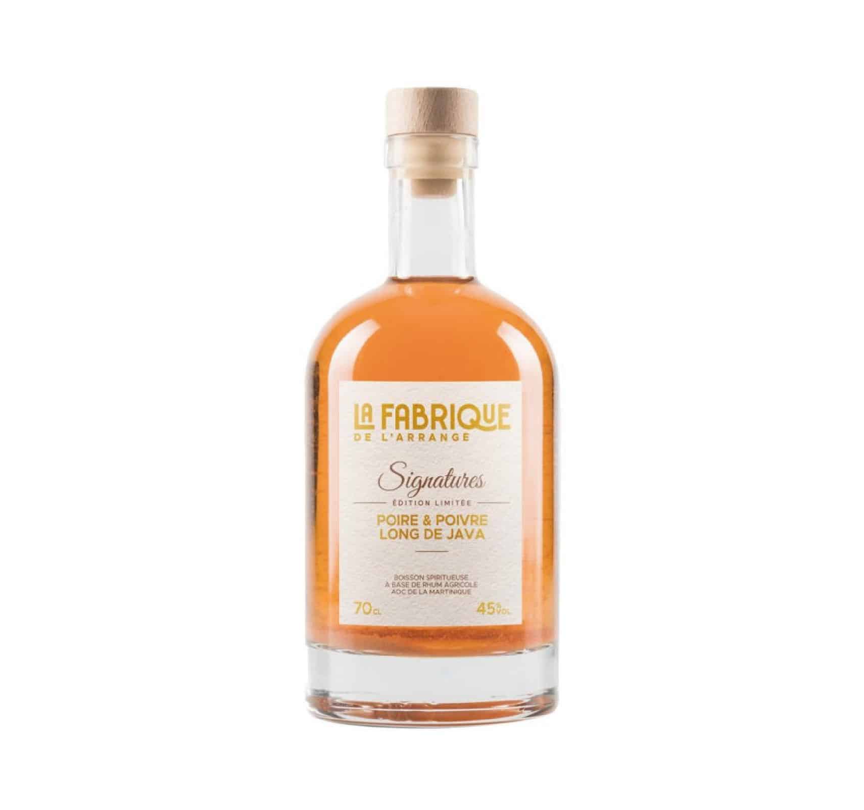 Rhum Arrangé à base de Poire et de Poivre de Java. Un régal !