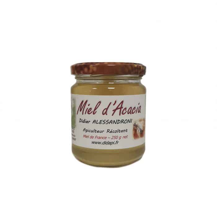 Miel d'acacia produit dans le Loiret (Région Centre) et très apprécié pour sa saveur douce et peu prononcée