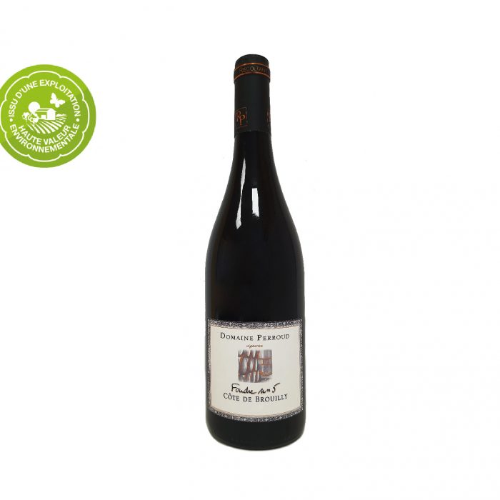 Issu à 100% du cépage Gamay ce cru du Beaujolais est gourmand et raffiné. Il s'accordera à merveille sur des plats exotiques, desserts au chocolat...