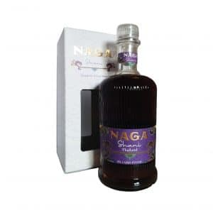 Naga Shani est un rhum prestigieux, élégant et complexe ! Il symbolise les traditions asiatiques tout en honorant la culture de la canne à sucre