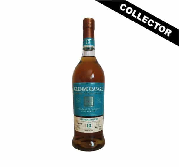 Glenmorangie 13 ans Cognac Cask Finish, un whisky fruité et boisé vieillit 8 ans en fûts de Bourbon américain puis 5 ans en fûts de Cognac