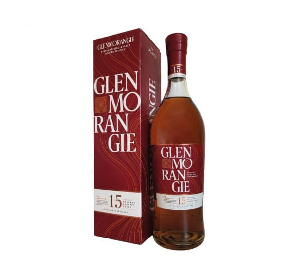 Glenmorangie 15 ans The Lasanta, un single malt écossais élégant, gourmand et épicé. Il incarne l'élégance des Highlands avec une touche andalouse.