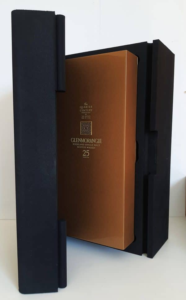 Glenmorangie 25 ans : coffret de surprotection du coffret d'origine
