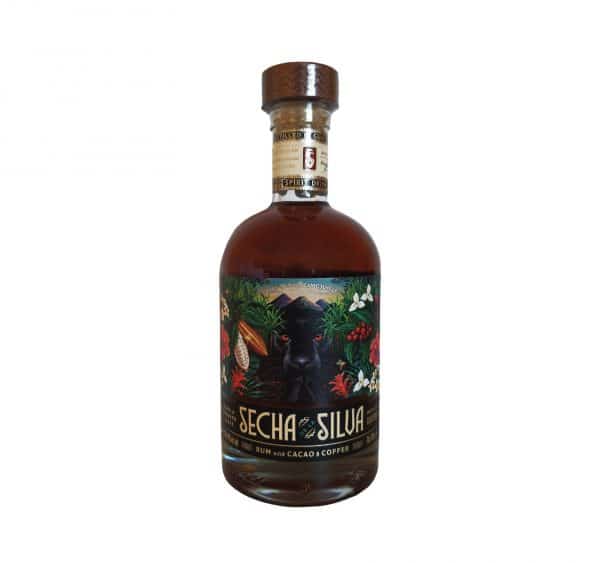 Boisson spiritueuse guatémaltèque élaborée à partir de rhum infusé avec des fèves de cacao et grains de café.