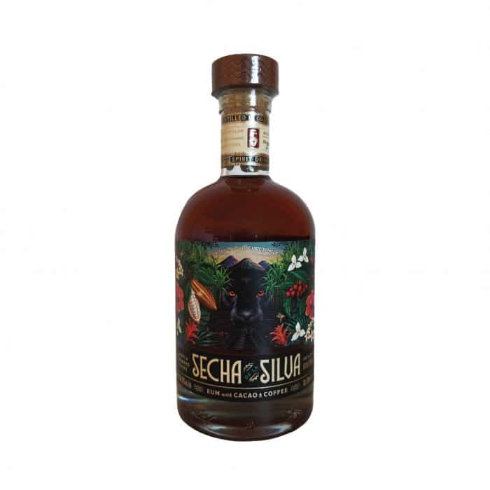 Boisson spiritueuse guatémaltèque élaborée à partir de rhum infusé avec des fèves de cacao et grains de café.