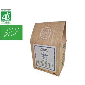 Cette tisane d’herboriste met en avant le tilleul, l’aubépine et la verveine, des plantes qui favorisent la relaxation.